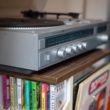 So Vintage - Seventies En Anjou