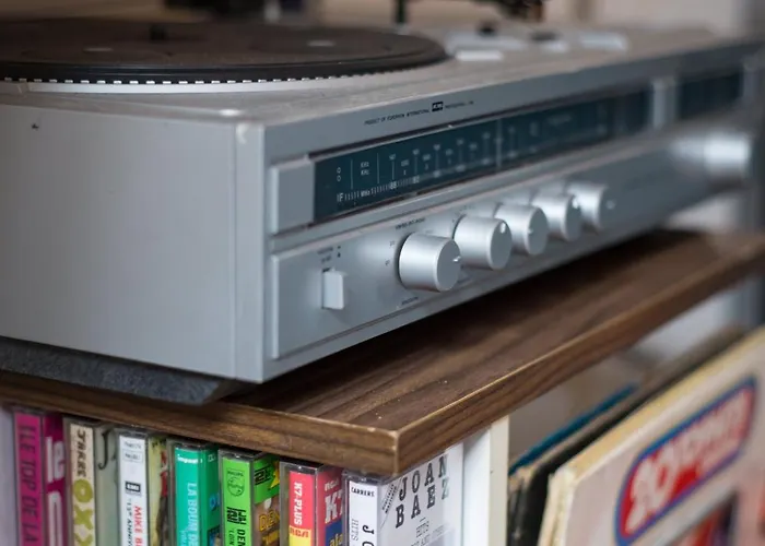 So Vintage - Seventies En Anjou